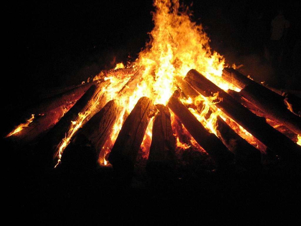 洛洛温泉度假酒店 Lolo Hot Springs 外观 照片
